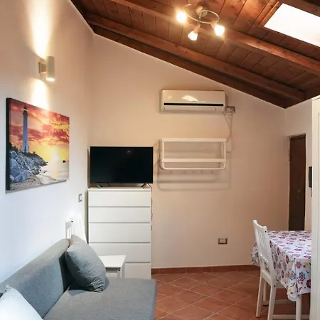 아파트 Nice Studio In Centro Ad *