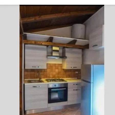 아파트 Nice Studio In Centro Ad *